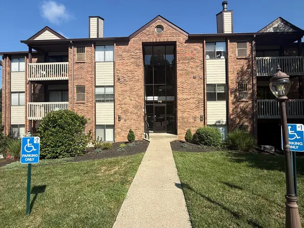 72 View Terrace Dr Suite 7, Southgate, KY 41071