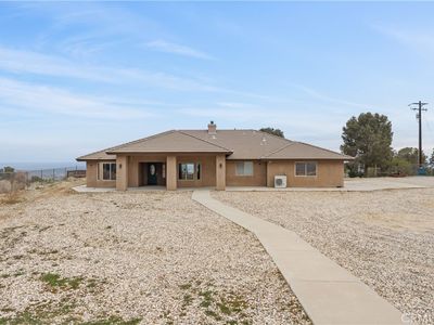 9050 Ponderosa Rd, Pinon Hills, CA, 92372