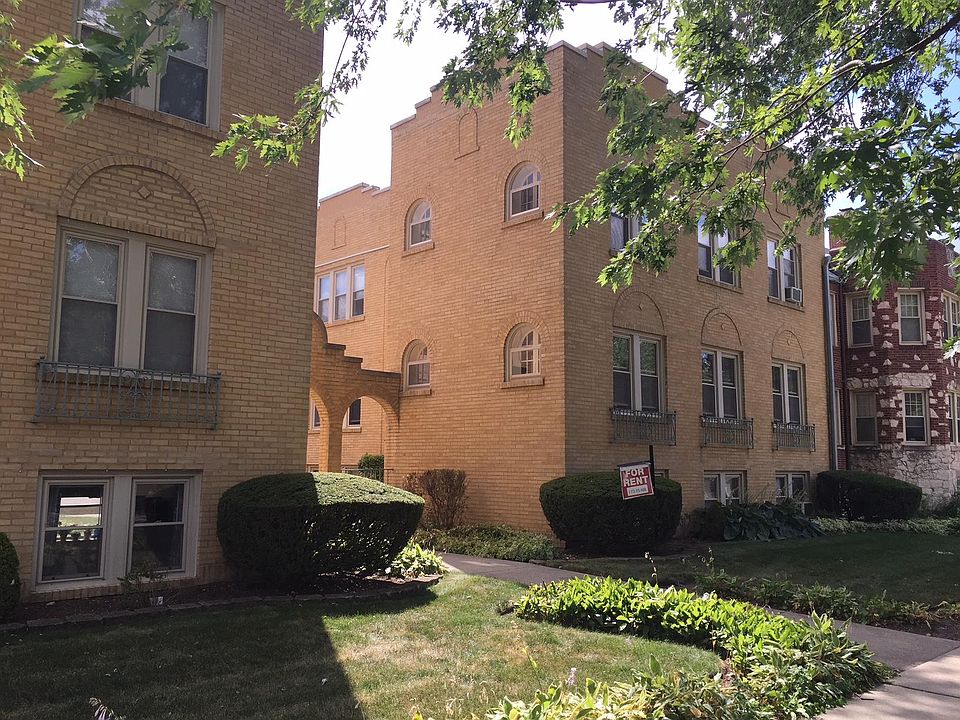 6016-22 North Navarre Avenue (Front)