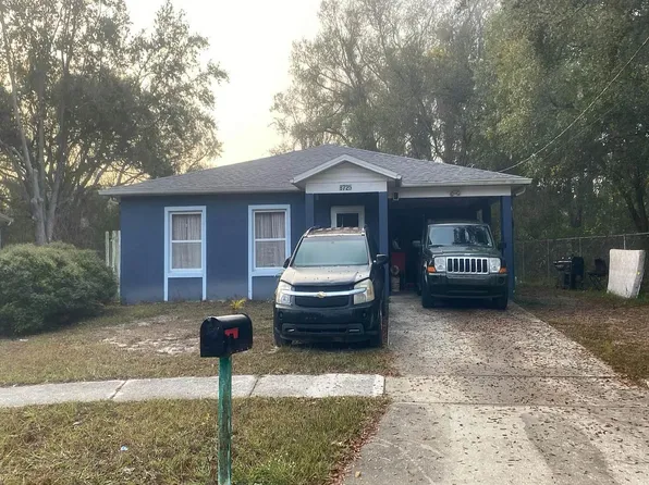 8725 Fish Lake Rd, Tampa, FL 33619