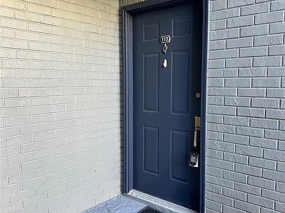 4th image of 3700 IDLEBROOK CIRCLE #110