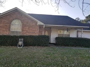 660 S Main St, Huntington, TX 75949