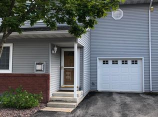 808 Cedar Dr, La Crescent, MN 55947
