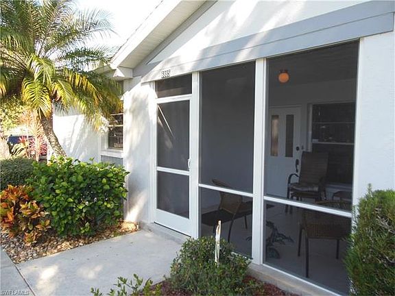 3rd image of 6885 Sandtrap Dr