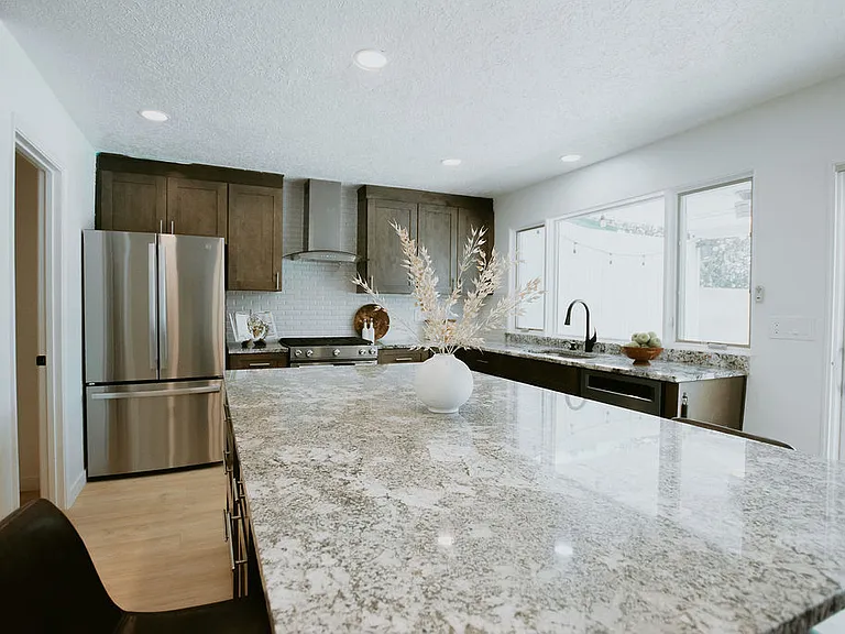 9514 Avenida Del Oso NE — Photo 26