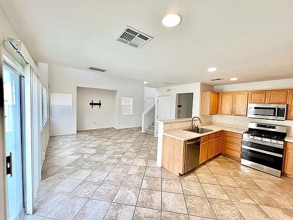 5th image of 7845 Warwickshire Way
