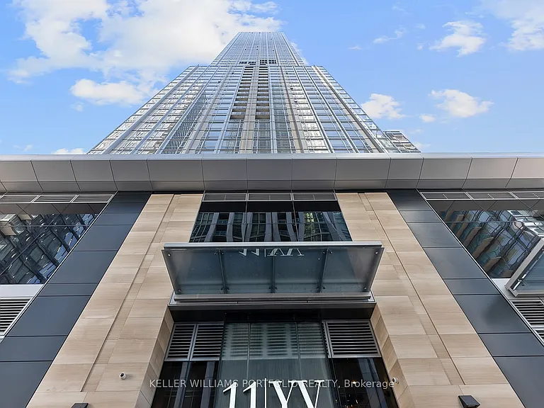 11 Yorkville Ave #2907 — Photo 31