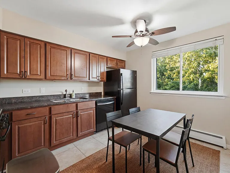 101 Boardwalk St #2W — Photo 5