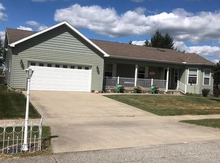 610 Center St, Mulberry, IN 46058
