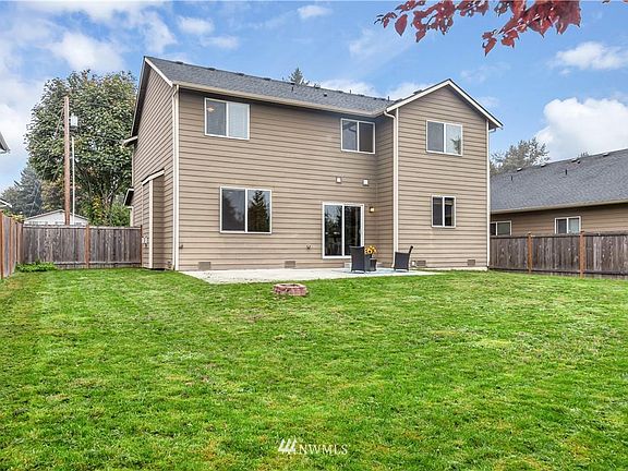 5th image of 3612 120th St Ne