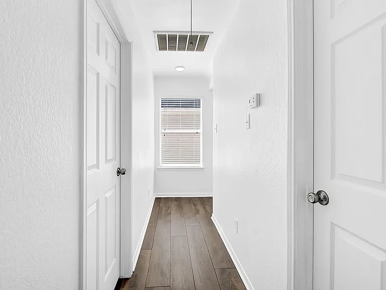1783 Nichole Woods Dr — Photo 14