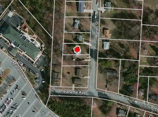 2207 Agnes St, High Point, NC 27265