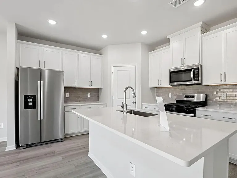 36 Hoff Ct — Photo 4