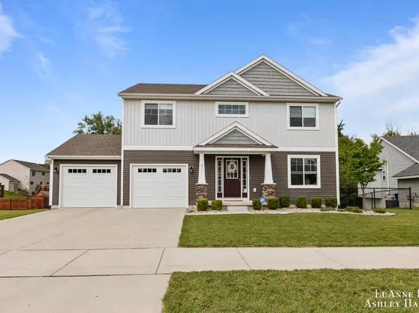 311 Taylor Pl, Sparta, MI 49345