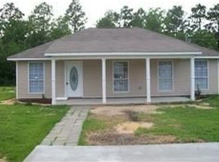 9301 Martin Ave, Ocean Springs, MS 39565