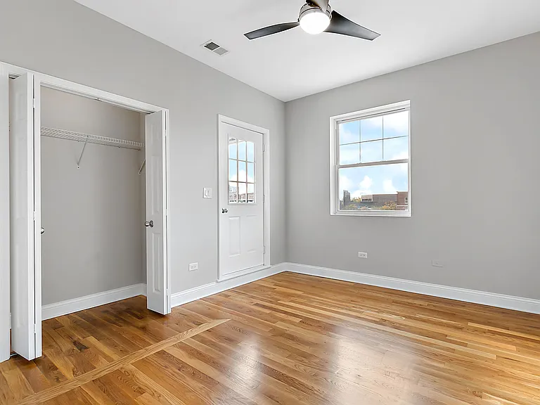 6156 S Kenwood Ave #1E — Photo 2