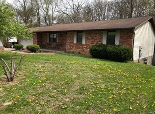 1130 Oak Ridge Ct, Cape Girardeau, MO 63701