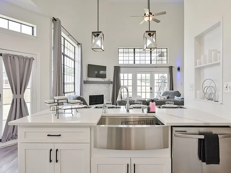 2735 Water Oak Dr — Photo 17