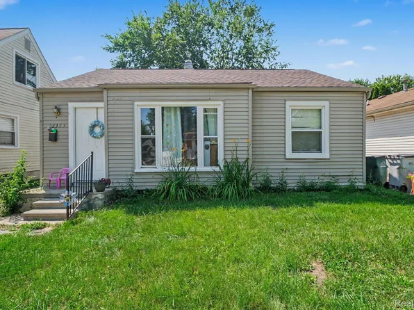 23383 Cayuga Ave, Hazel Park, MI 48030