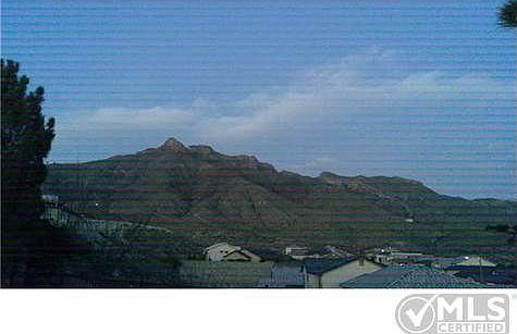 2nd image of 1016 Via De La Paz Dr