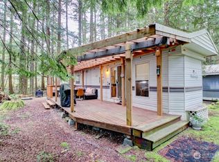 22 Wilderness Way, Deming, WA 98244