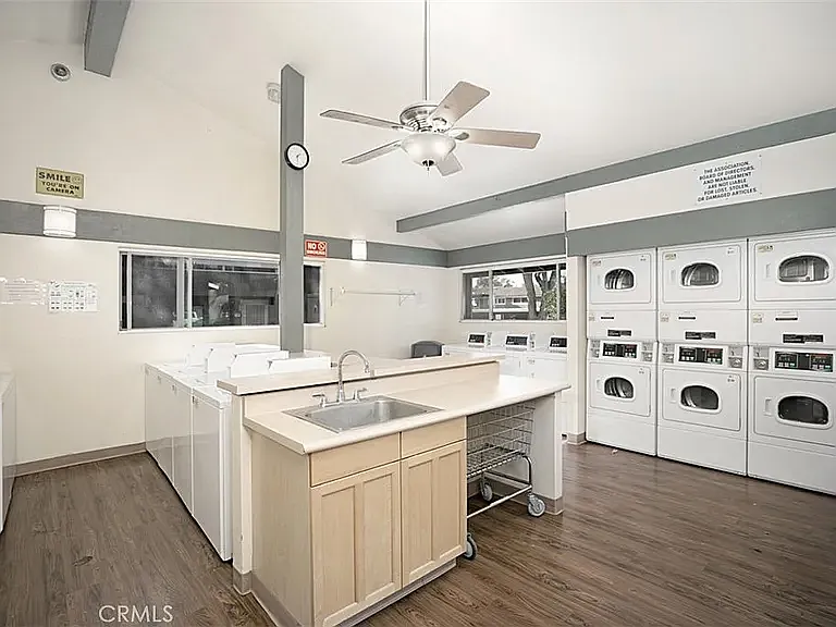 58 Streamwood — Photo 14