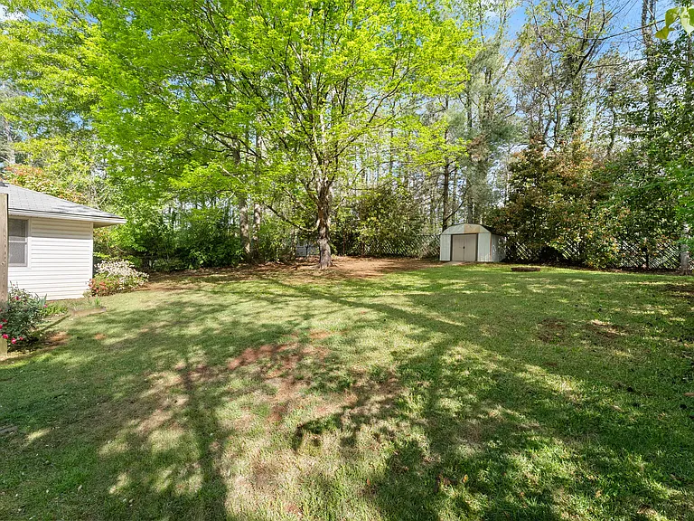 1074 Willivee Dr — Photo 23