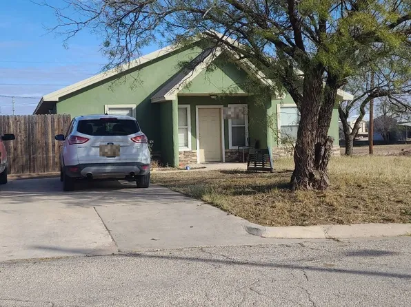 1103 Grafa St, Big Spring, TX 79720