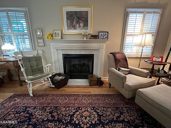 3rd image of 8516 Savannah Ct