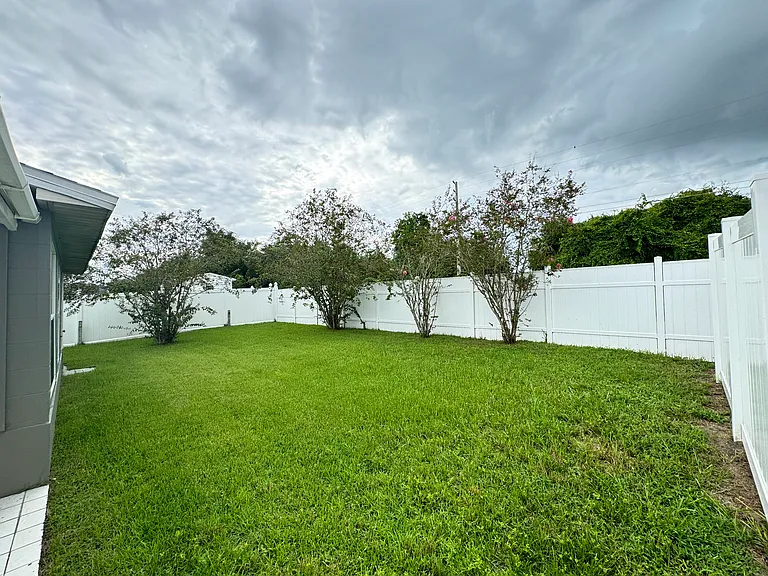 782 Country Woods Cir — Photo 14