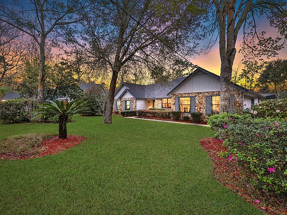 3rd image of 1280 White Ibis Ct