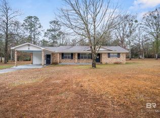 40885 Quinley Ln, Bay Minette, AL 36507