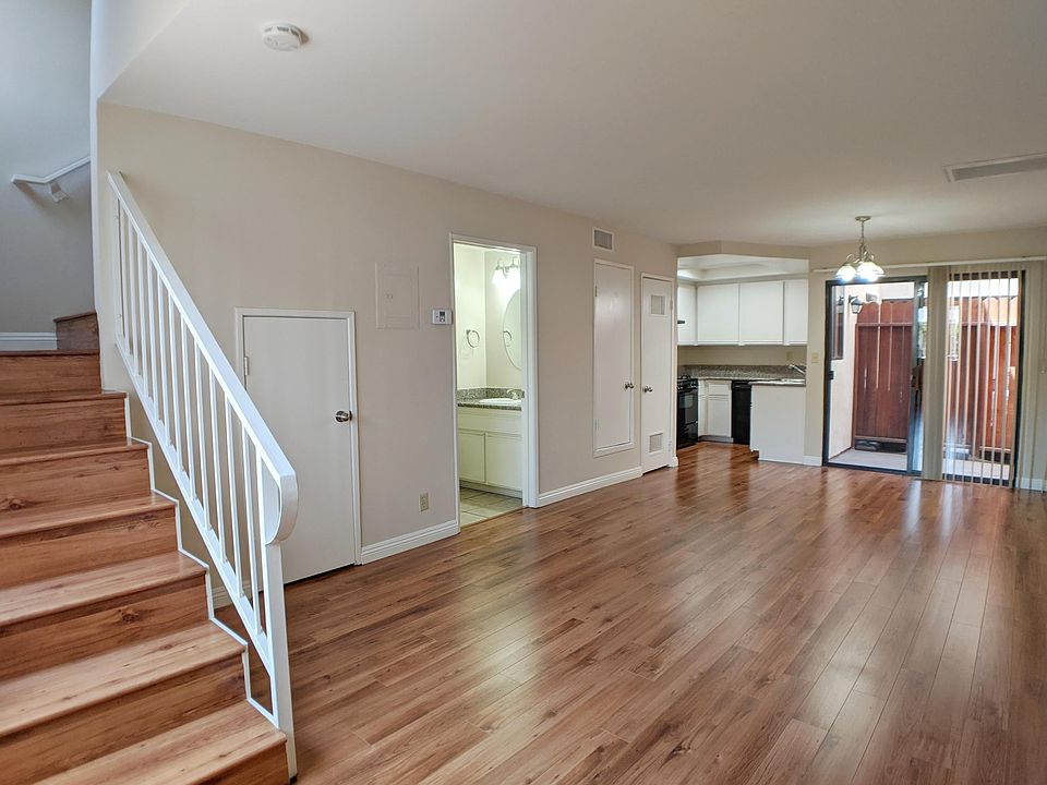 1st image of 1206 Viola Ave APT 4