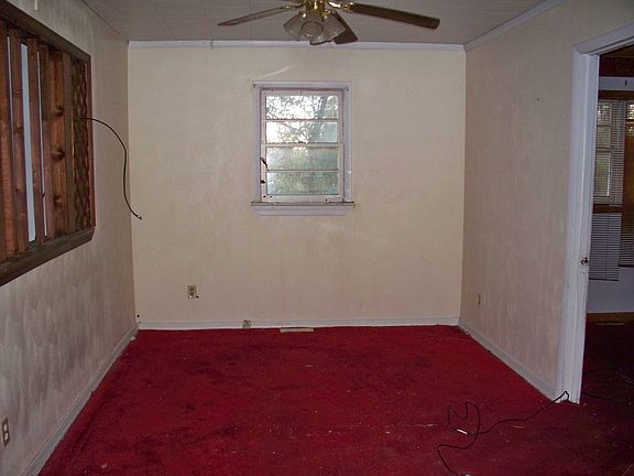3rd image of 1227 Maltby Ave