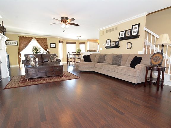 5th image of 2722 Oak Trail Dr