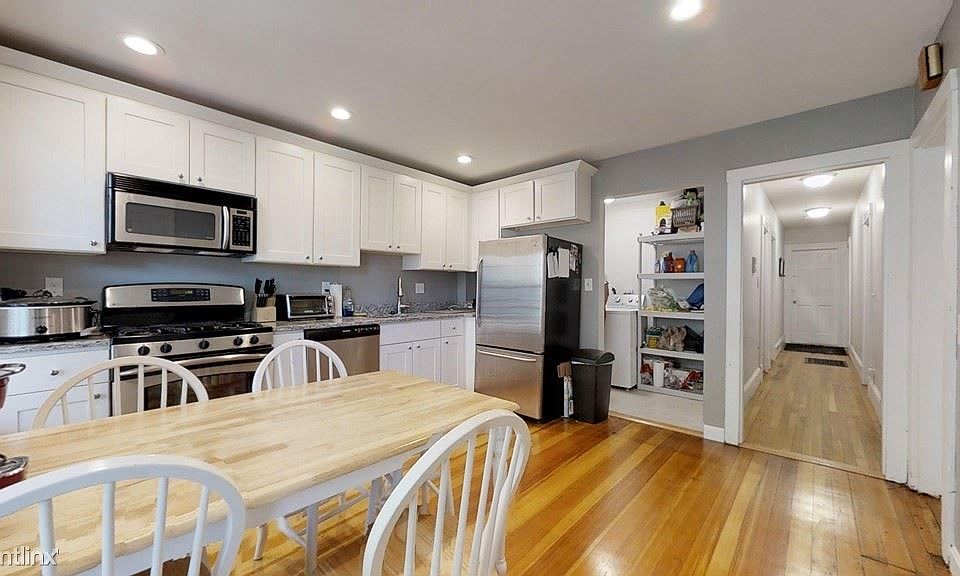 132 Boston St. #1 Boston (South Boston) Unit Photo 9