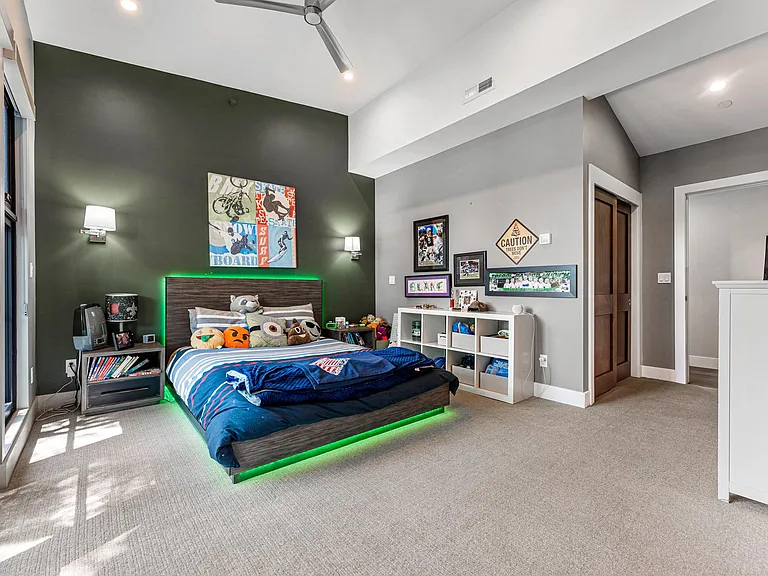 7096 Indian Peaks Trl — Photo 16