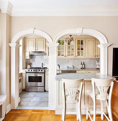 1st image of 12 Beekman Pl APT 5F