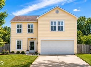 1967 Brookside Ct, Greenfield, IN 46140