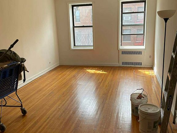 2nd image of 67-70 Yellowstone Blvd #5F1