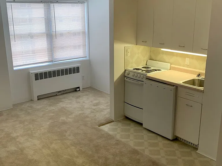 The Avenue apartments — Photo 1