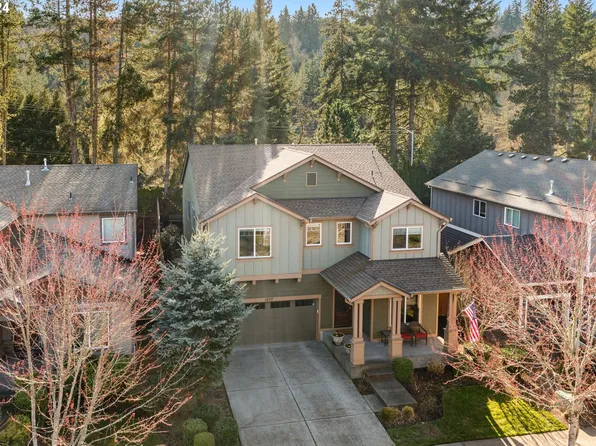 1077 Meek Way, West Linn, OR 97068