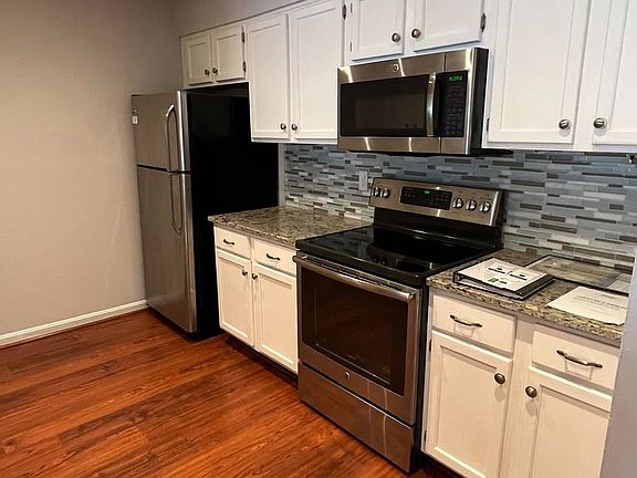5th image of 1100 Quaker Hill Dr APT 319