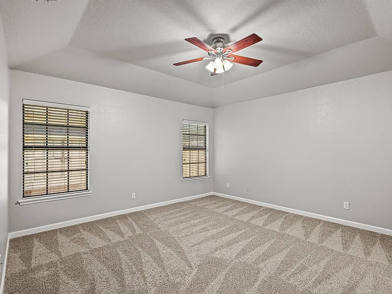4219 Harvest Point Dr — Photo 21