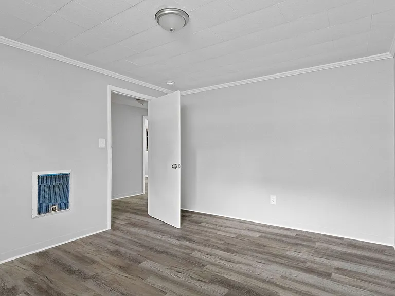 427 Circle Dr — Photo 38