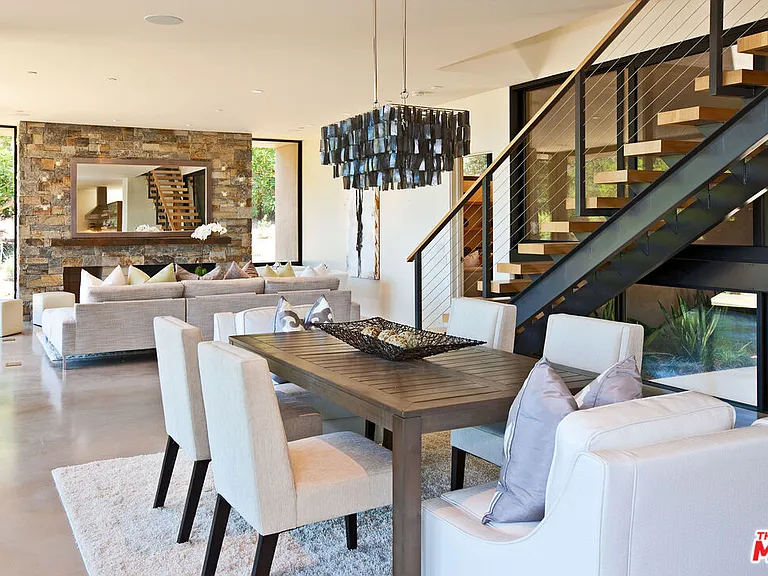 6228 Sycamore Meadows Dr — Photo 12