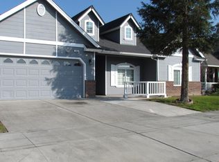 394 E Beech Ave, Reedley, CA 93654