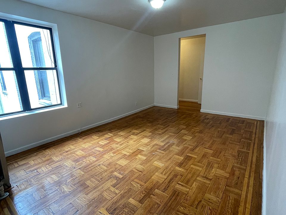 1st image of 49 Seaman Ave APT D3