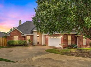 2011 Idlewood Cir, Bossier City, LA 71111