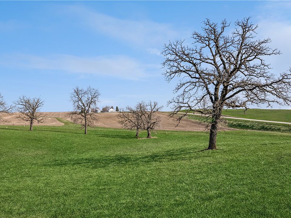 1st image of LOT 15 Sixteen #T38